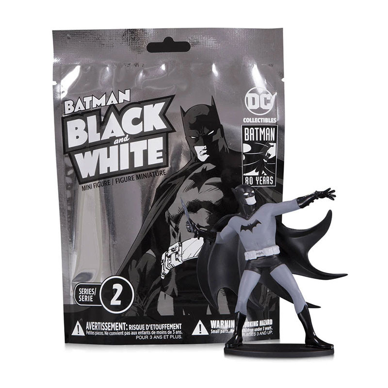 media/image/Batman-Black-and-White-Figur.jpg